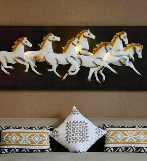7 horse white with frame